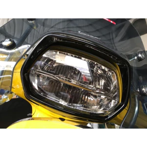 PPF chóa đèn Vespa Sprint. UPPF dán bảo vệ chóa đèn xe