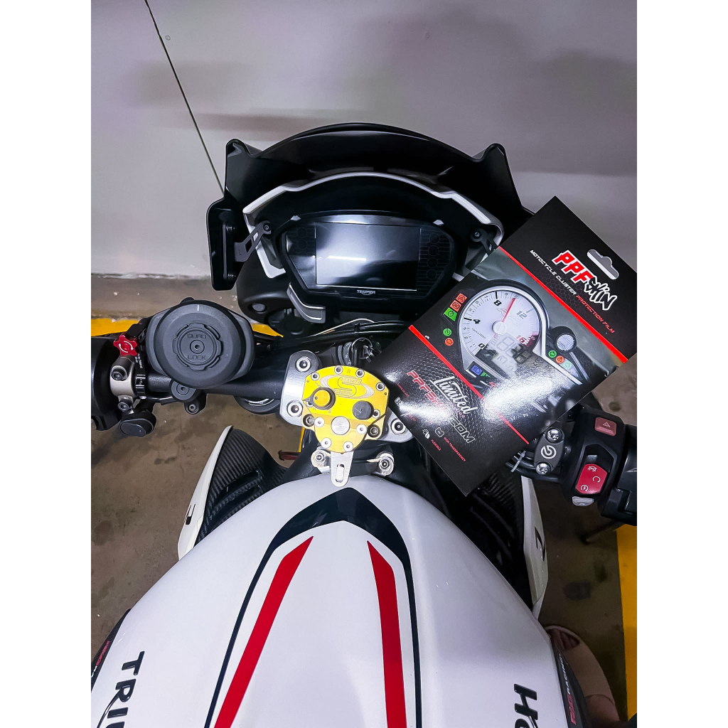 Triumph Tiger 800,850, 1200.. .UPPF dán bảo vệ mặt đồng hồ xe