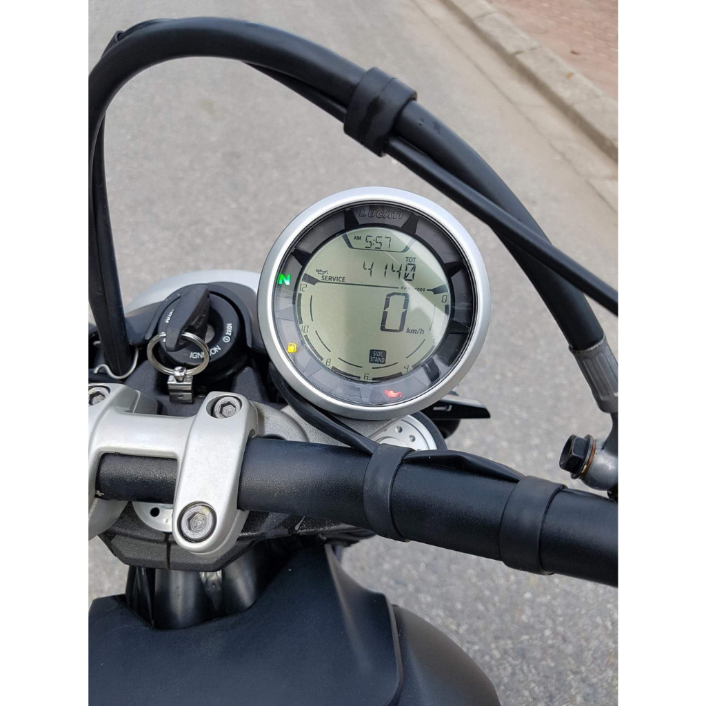 PPF Ducati scrambler... PPF dán bảo vệ đồng hồ xe, xước tự phục hồi, PPF USA SD 10 năm