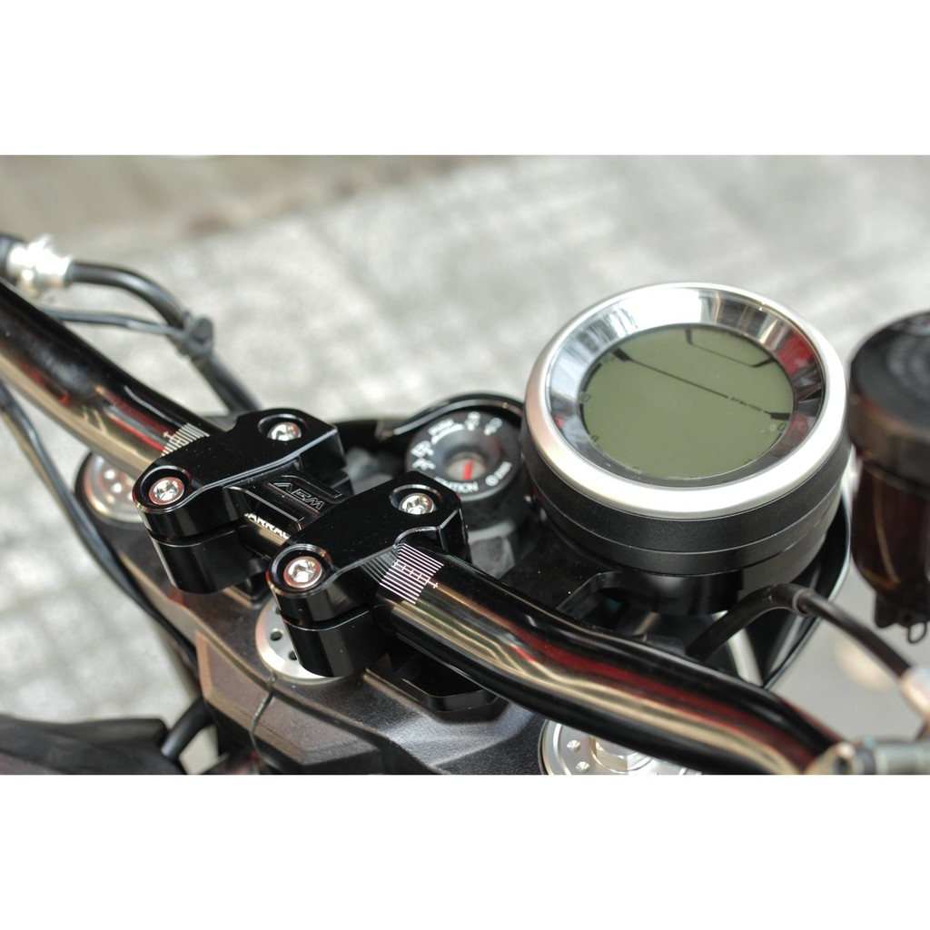 PPF Ducati scrambler... PPF dán bảo vệ đồng hồ xe, xước tự phục hồi, PPF USA SD 10 năm