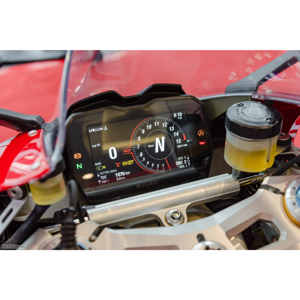 PPF Ducati Panigale V4. streetfighter v4....PPF dán bảo vệ mặt đồng hồ xe, nhập khẩu
