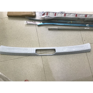 Ốp chống trầy cốp trong, ngoài Toyota Fortuner đời 2017-2025 chất liệu TITAN cao cấp