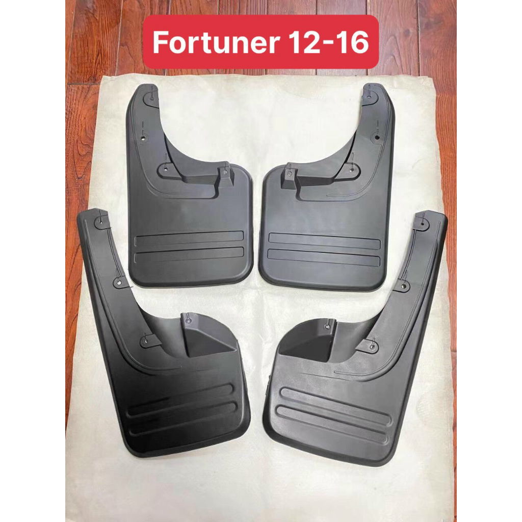 Bộ chắn bùn bánh xe Toyota Fortuner 2010-2016, Nhựa dẻo bền bỉ