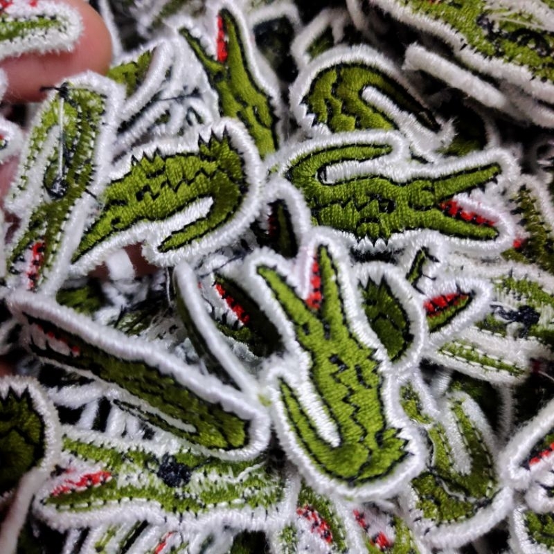 Sticker thêu Patch thêu logo thêu áo polo cá sấu polo | Shopee Việt Nam