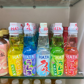 Nước Soda Hương Trái Cây Ramune Hata Nhật Bản 200ml