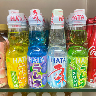 Nước Soda Hương Trái Cây Ramune Hata Nhật Bản 200ml