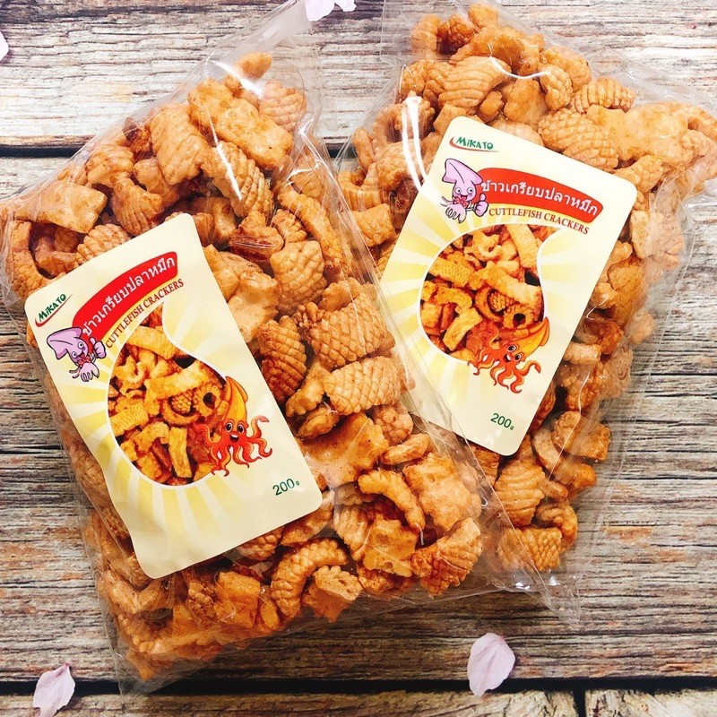 Snack mực/ bim bim mực vị cay/ rong biển Thái Lan gói 200gam | Shopee ...