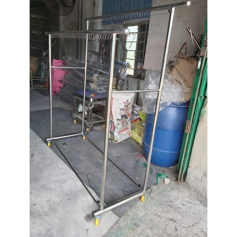 Sào đôi inox dày 1ly cao 1m5-hai thanh dưới,có khoen có bánh xe- siêu ...