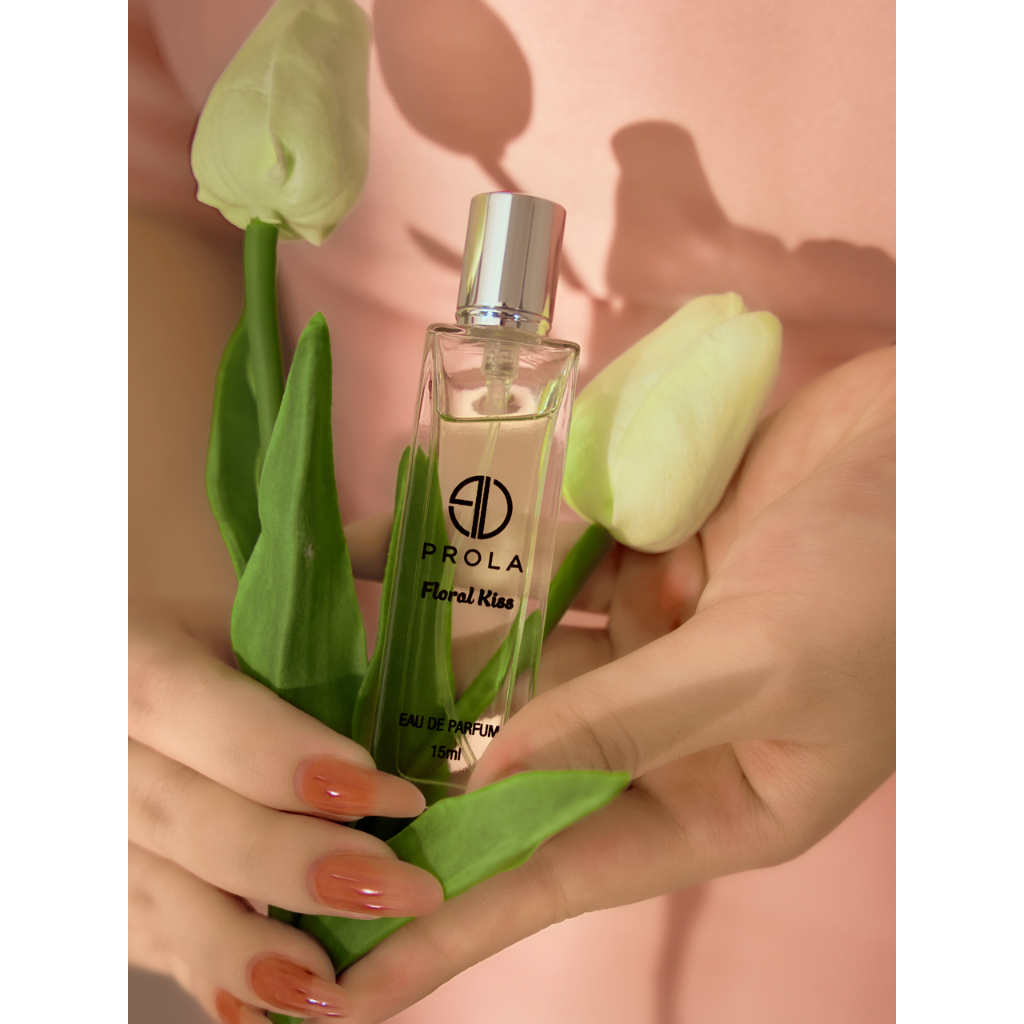 Ảnh Nước hoa nữ PROLA Floral Kiss nữ tính, ngọt ngào, dễ thương phù hợp đi làm, đi học PL10 15ml 2
