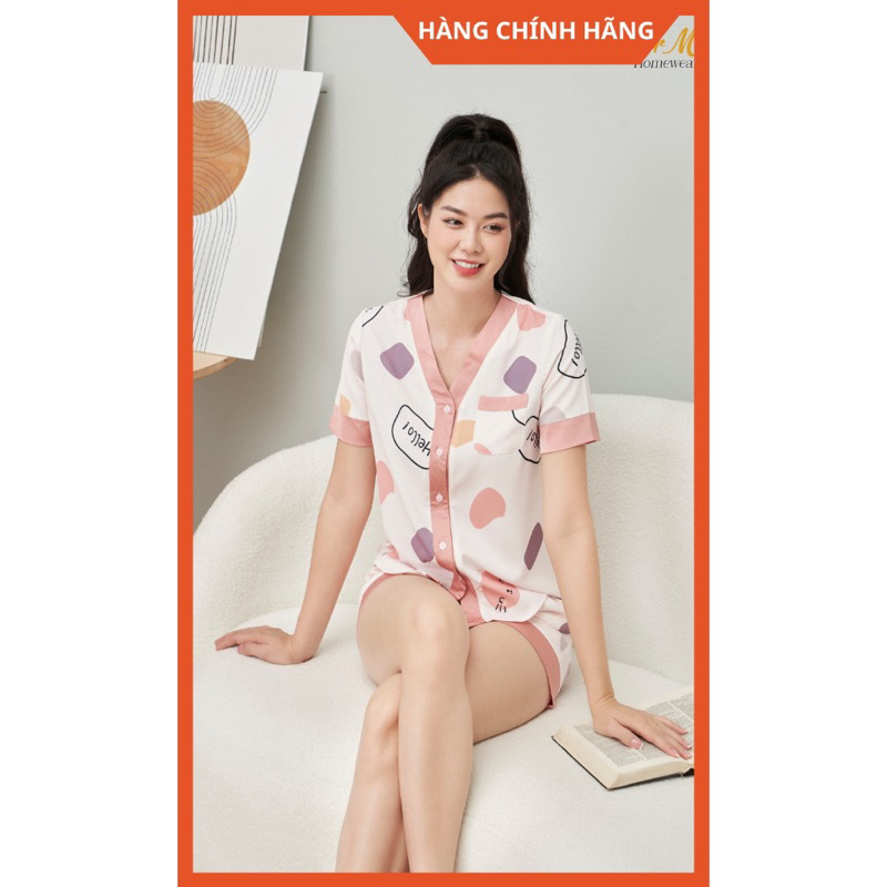 Bộ mặc nhà chất Lụa Hàn Châu Cao Cấp quần đùi cổ v họa tiết
