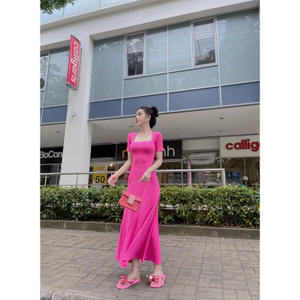 Đầm body cổ vuông dáng dài tôn dáng mã mới hottrend xinh xắn bán chạy