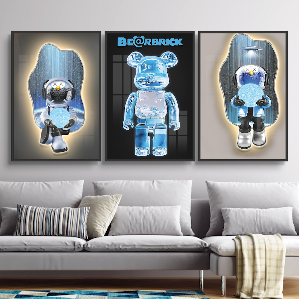 Tranh Tráng Gương Chú Gấu bearbrick/Kaws Treo Tường Phòng Khách/ Game Gaming/ Quà Tặng
