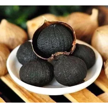 1Kg =2 Hộp Tỏi đen cô đơn(Tỏi 1 nhánh)nhà làm cực ngon,không hăng,lên men tự nhiên