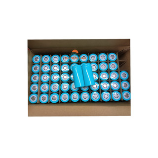 Đèn pha năng lượng mặt trời 300w