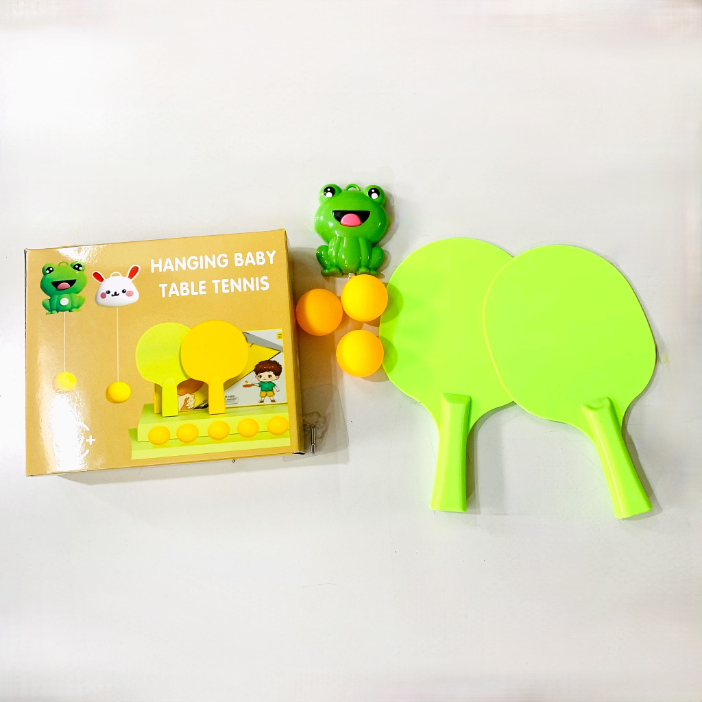 Đánh bóng bàn treo hình con ếch cho bé rèn luyện phản xạ