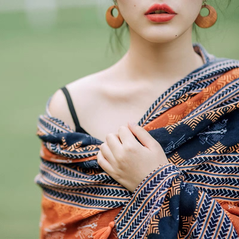 Khăn Boho Vintage Gam Nâu Phong Cách Bohemian Kèm Video thật quay tại shop