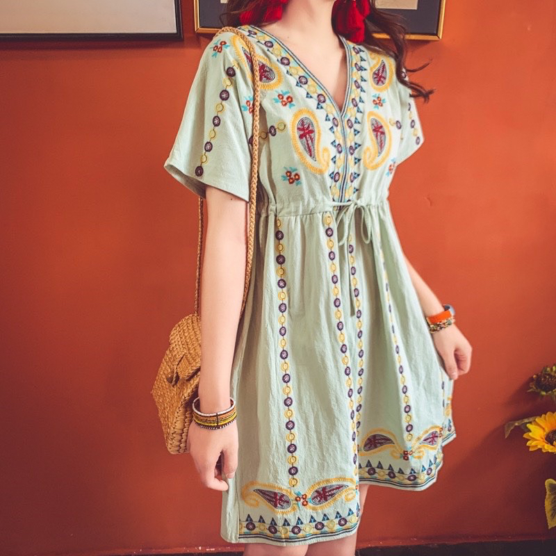 Đầm Thêu Hoa Baby doll Dáng Ngắn Vintage Phong Cách Bohemian Du Lịch