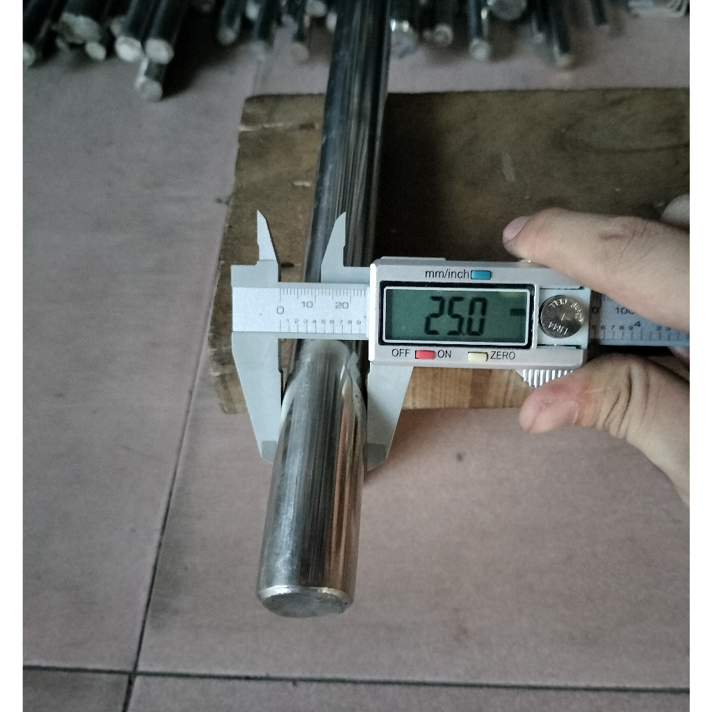 Trục tròn đặc Inox 304 đường kính 16, 18, 20, 22, 25mm (dài 0.5m/1m ...
