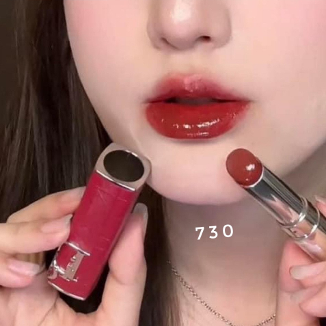 Son màu có dưỡng Dior Addict Hydrating Refillable Shine làm mọng