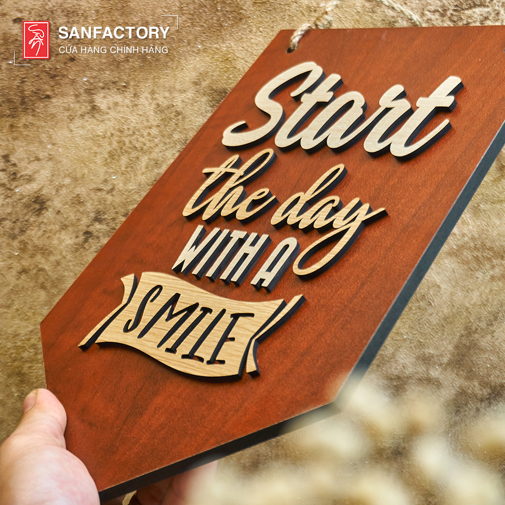 Tranh gỗ Slogan "Start the day with a smile” treo tường, Decor Homestay Phong Cách Vintage SAN-TS02