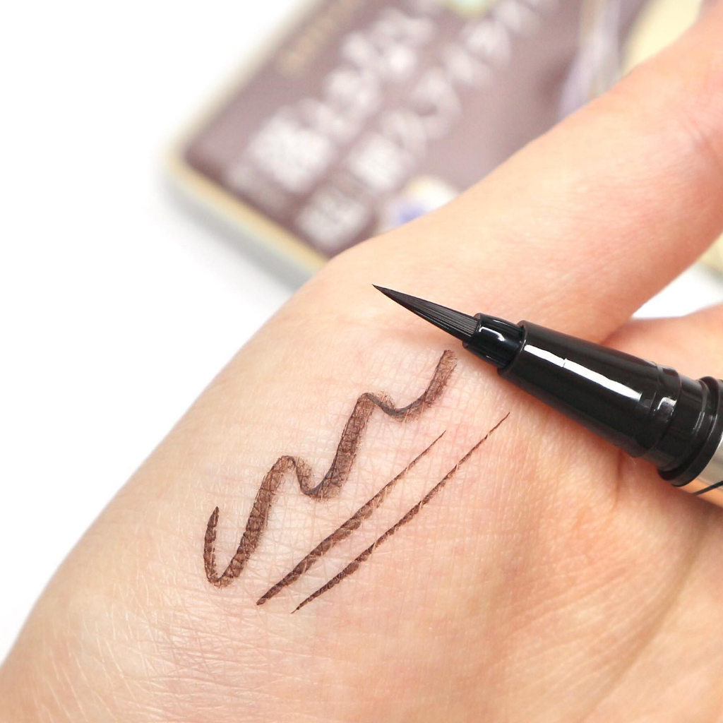 Bút Kẻ Mắt Nước Chống Trôi, Không Lem Kissme Heroine Make Eyeliner Rich Keep Màu Nâu Đen (0.4mL)