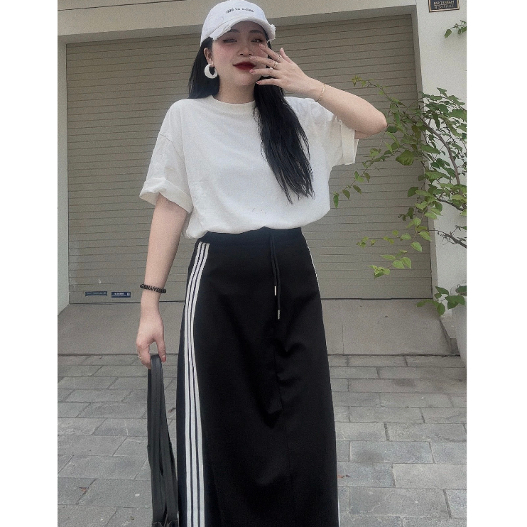 Chân váy dáng dài thể thao phối sọc xẻ sau Ms25