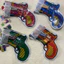 Set 2 cái đồ chơi phụt kim tuyến giấy dạng cầm tay
