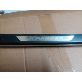 Chống trầy cốp ngoài xe Mitsubishi Xpander 2018 - 2021 nhựa 3D đen cao cấp