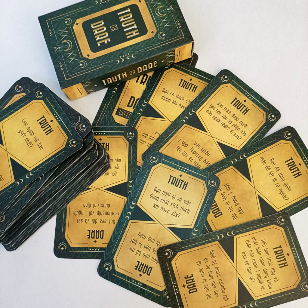Bộ Bài Truth Or Dare Green Moon Phong Cách Tarot Giấy Cứng Drinking Game MaSoi SG