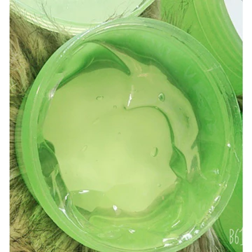 Gel dưỡng da lô hội AlOE VERA SOOTHING GEL chứa 100% lô hội tự nhiên mang đến nhiều dưỡng chất có lợi