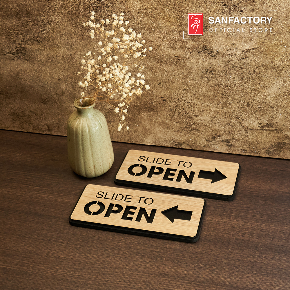 Bảng slide to open chất liệu gỗ có sẵn băng dính, biển chỉ dẫn đóng mở cửa, chỉ hướng mở cửa