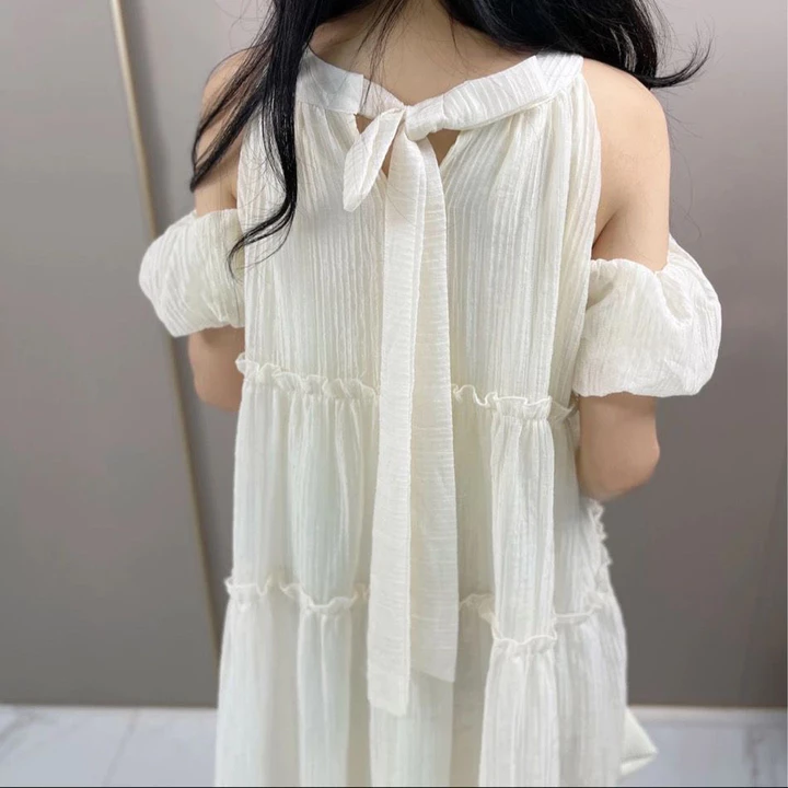 Váy - Đầm Trễ Vai Free Size BaBy Doll Cổ Yếm Hở Vai Nữ Tính Nhẹ Nhàng Váy Chất Tơ BaByDoll Khoét Vai Cổ Yếm Bèo Tầng