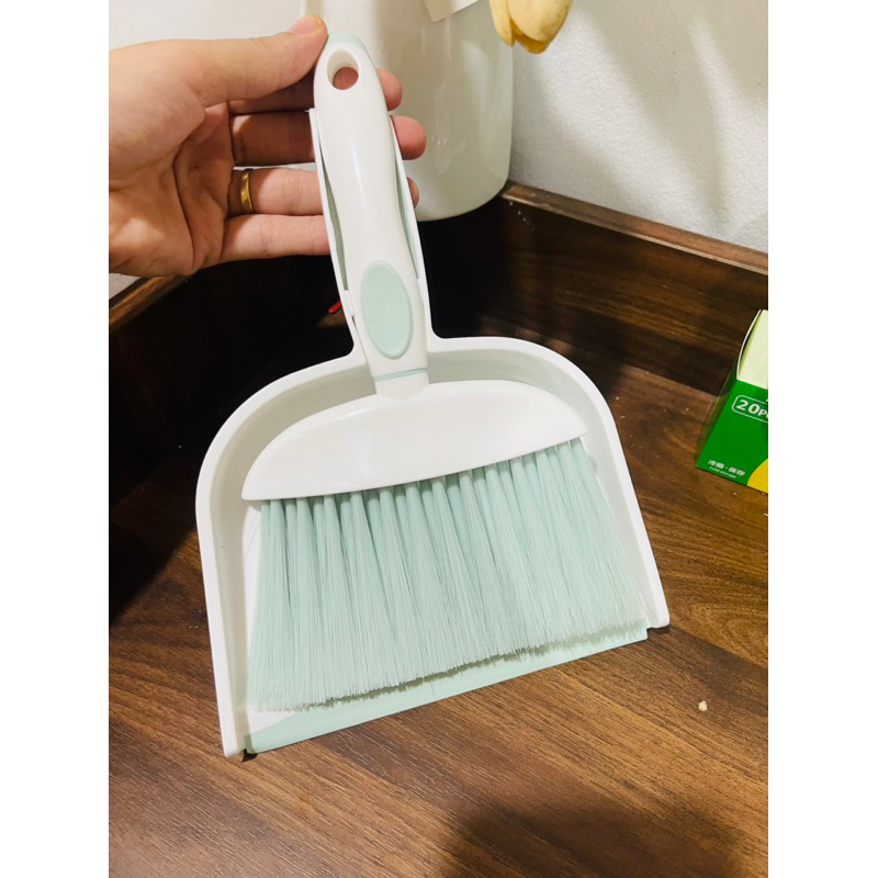 Bộ chổi xẻng mini 3360, Chổi quét bàn thờ, máy vi tính 3360 | Shopee ...