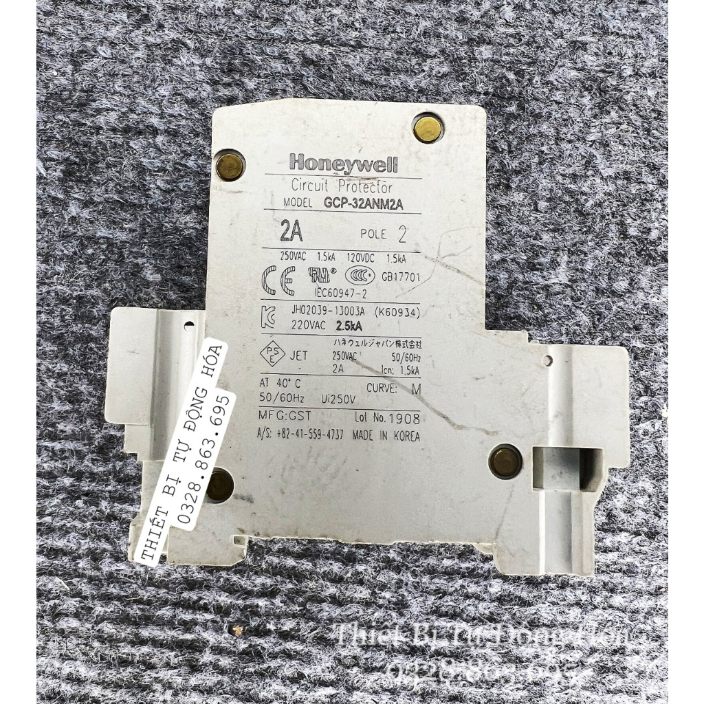 Aptomat dòng 2pha , bộ ngắt mạch Circuit protector Honeywell GCP32AN