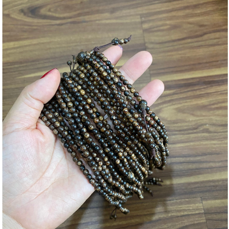 Vòng tay bằng trầm hương sánh chìm 108 hạt 4mm may mắn bình an và tài lộc-Trầm hương HỘI AN