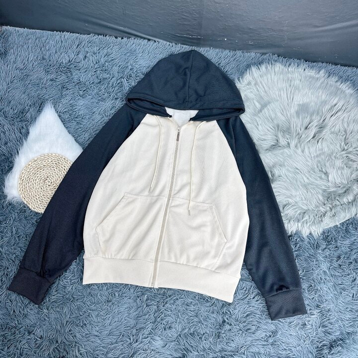 Áo Khoác Bigsize Nữ Có Mũ Tay Dài Phom Bomber,Áo Chống Nắng Big Size Phối Màu Vải Xốp Họa Tiết Tam Giác KHOAC3