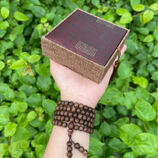 Vòng Tay Trầm Hương, Vòng Tay Phong Thủy Chuỗi 108 Hạt Trầm Hương 100% Tự Nhiên Cao Câp