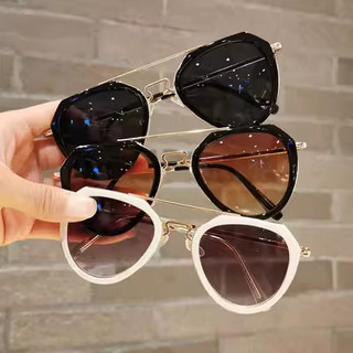 Kính Râm Thời Trang Trẻ Em Gọng Kim Loại Cao Cấp Chống UV Phong Cách Hàn Quốc Mắt To Cho Bé 6 - 14 Tuổi
