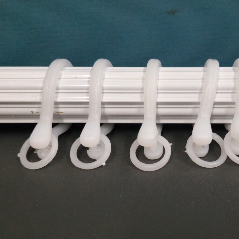 20 móc rido rèm cửa - khoen tròn ,móc nhựa tròn treo rèm đủ cỡ | Shopee ...