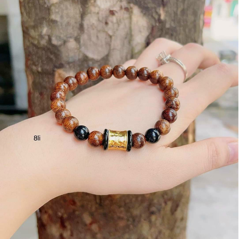 Vòng tay bằng trầm hương tốc thường 8mm , mix lu thống đủ màu,giành cho nữ, siêu dễ thương, siêu đẹp.