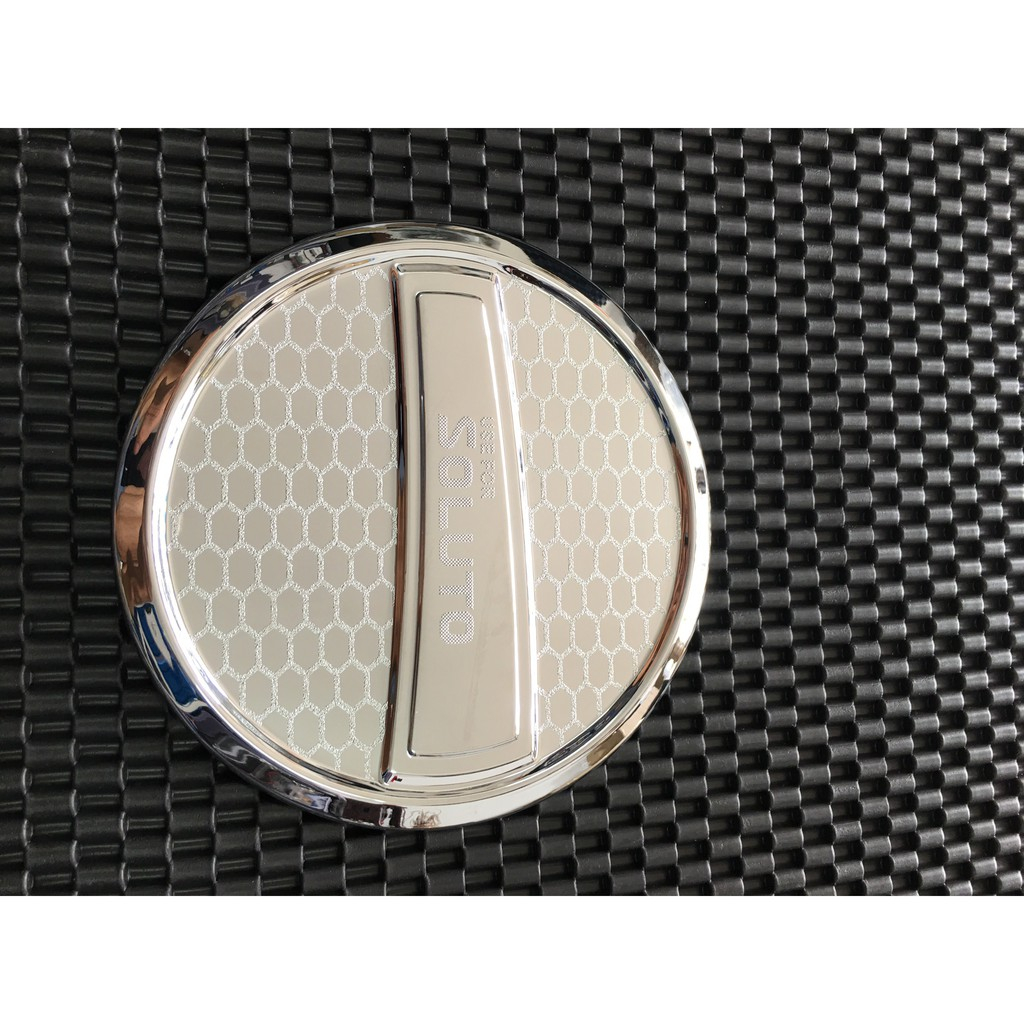 Ốp nắp bình xăng xe Kia Soluto 2019, 2020, 2021, 2022, 2023, 2024, 2025 nhựa ABS mạ crom cao cấp, sáng bóng