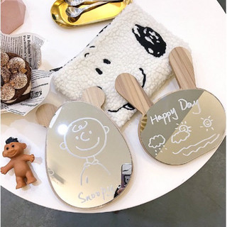 Gương soi để bàn, gương trang điểm gỗ decor phòng thỏ và gấu