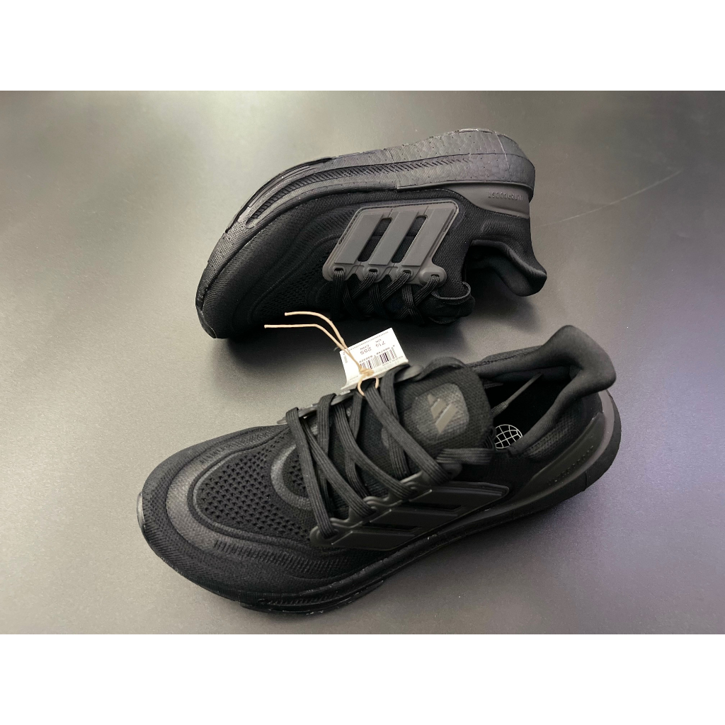GIÀY ULTRA BOOST LIGHT NAM NỮ MỚI NHẸ BỀM ÊM THỂ THAO (ĐEN) | Shopee ...