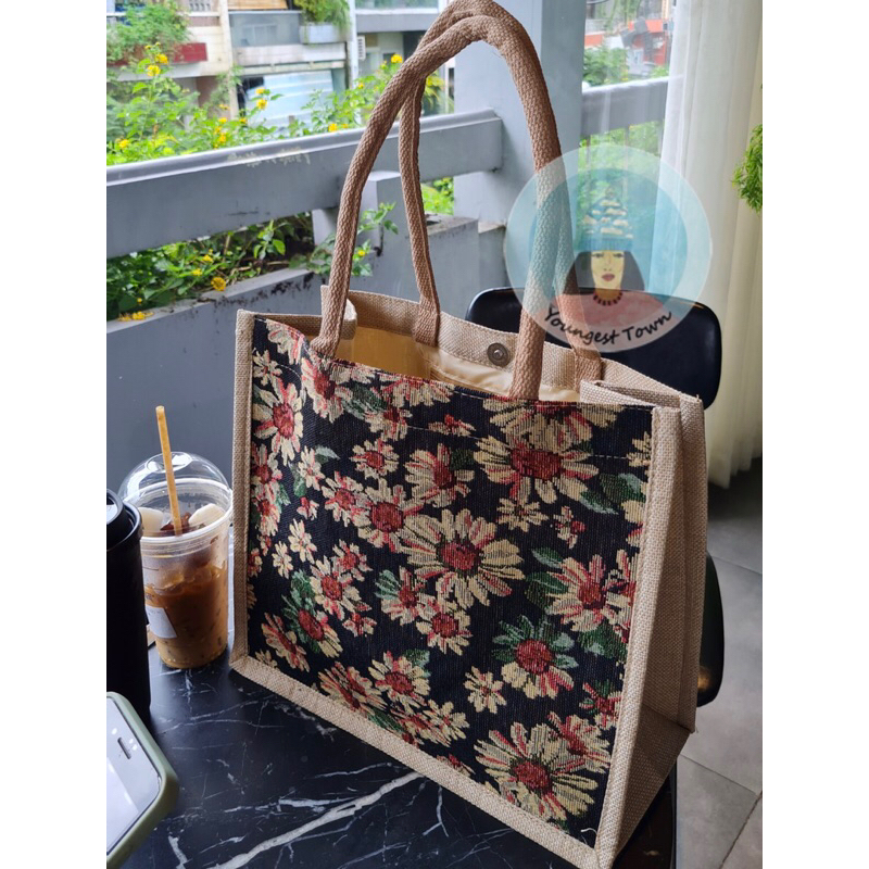 Túi cói bố Flowers vintage có lớp lót và nút gài xinh 🌼