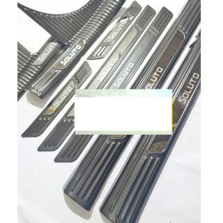Ốp bậc chân trong, ngoài xe Kia Soluto 2019 - 2021, 2022, 2023 vân cacbon cao cấp