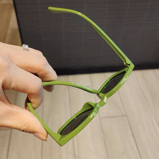 Mắt kính gọng dẻo cho bé tròng uv400 chống xước chống bể bao vệ an toan tueyệt đối cho bế khi đeo kính