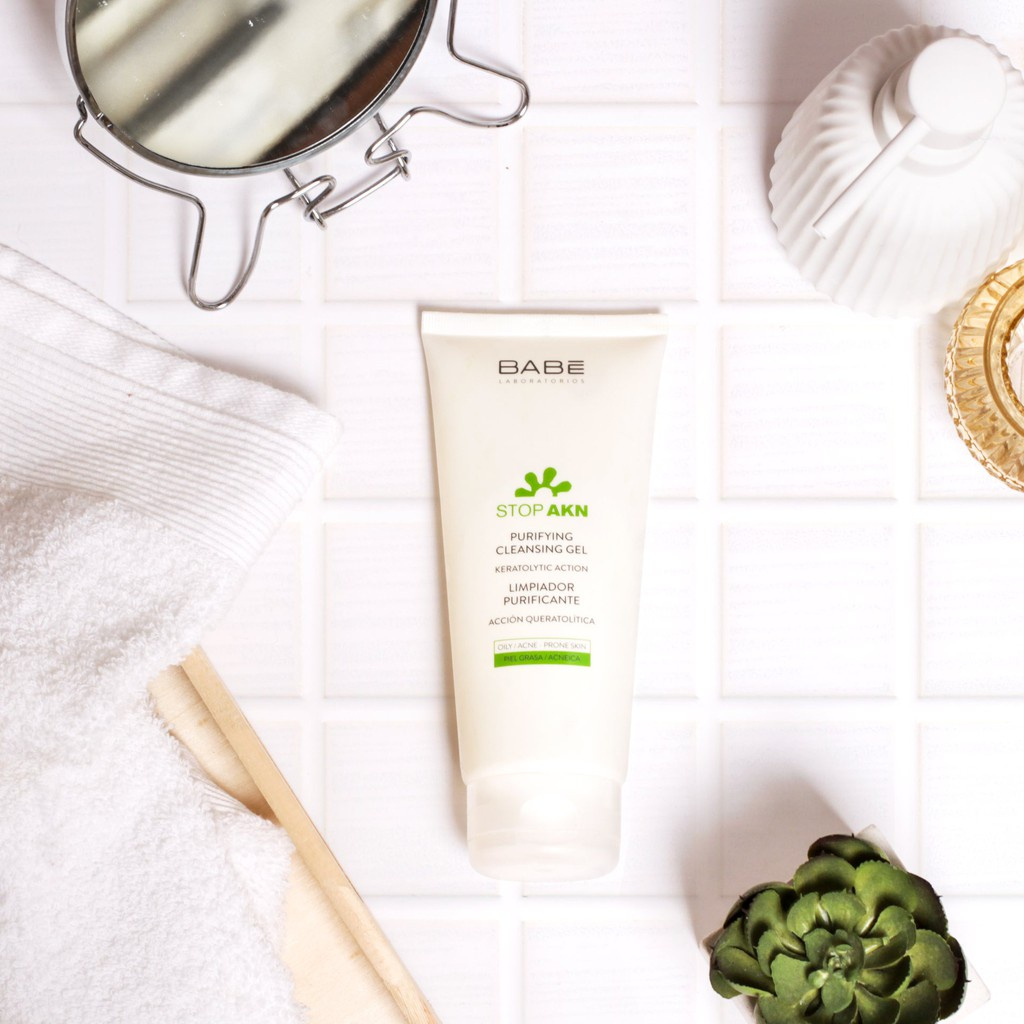 Sửa Rửa Mặt BABE Stop Akn Purifying Cleansing Gel Giảm Mụn, Thu Nhỏ Lỗ Chân Lông