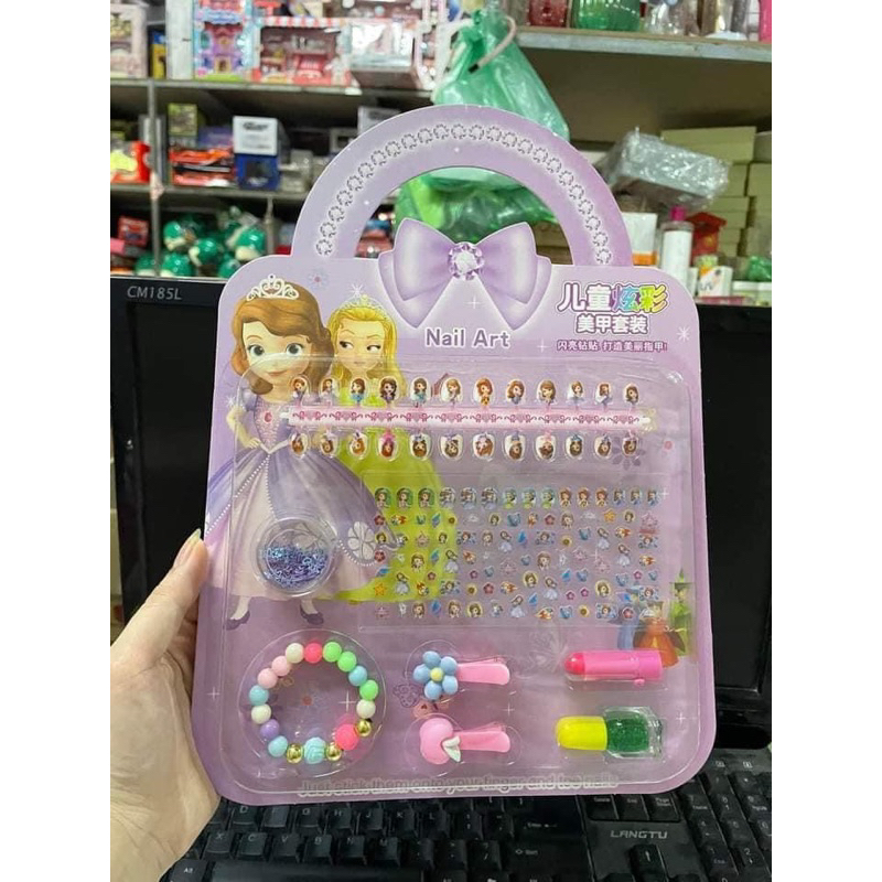 Đồ chơi sticker dán móng tay giả kèm vòng tay cho bé