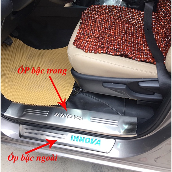 Ốp bậc cửa, nẹp bước chân xe Innova 2006 - 2012, 2013, 2014, 2015 inox cao cấp, sáng bóng