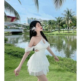 Đầm ren cổ chéo 3 tầng hàng chuẩn yn